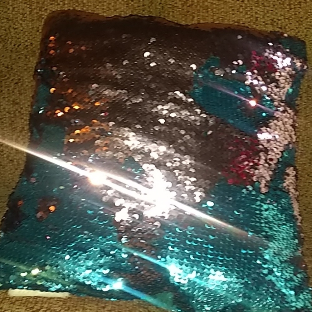 Glittery pillow
